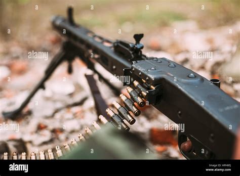 German Machine Gun World War Ii Hi Res Stock Photography And Images Alamy