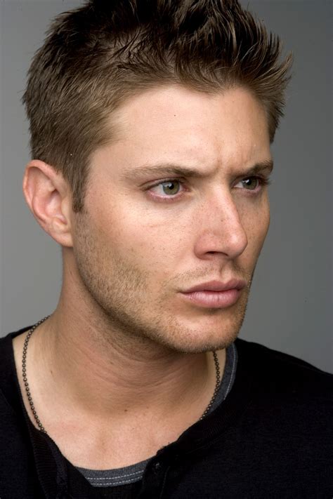 Jensen ackles plays the character of dean winchester on supernatural. Jensen Ackles photo 545 of 571 pics, wallpaper - photo ...