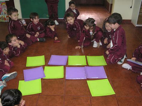 Jugamos juegos para comunicarnos fundamentación: Complejo Educativo Club A. Lanús - Sala Luna T.M. Juegos reglados