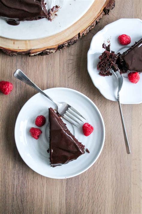 Single Layer Chocolate Cake With Chocolate Ganache Katiebird Bakes