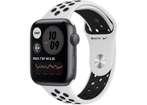 Apple Watch Nike Se Gps 44mm Space Gray Aluminum With Pure Platinum Black Sport Band A2352