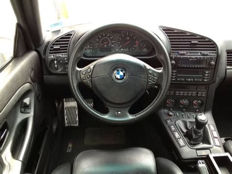 Bmw 325i e36 walk around & cheap camber mod! BMW e36 interior. Got gadget? (mit Bildern) | E36, E36 coupe, E36 cabrio