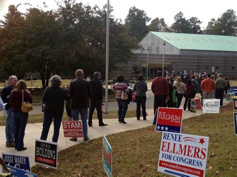 Tight Presidential Race Helps Nc Break Early Voting Records