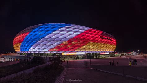 The german name for football (or soccer). Allianz Arena München Foto & Bild | fussball, münchen ...