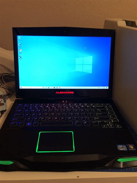 Just Installed Windows 10 Onto My 9 Year Old M14x R2 Gotta Love The