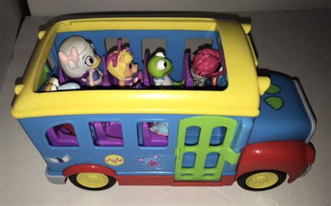 Disney Muppet Babies School Play House School Bus Toy Set With Extra