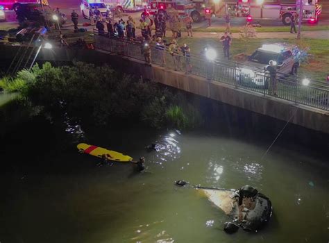 Car Plunges Into Water In Virginia Beach 1 Extracted