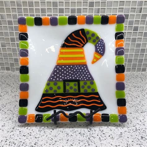 Festive Fused Glass Halloween Witch Hat Plate 8 5 Etsy Fused Glass Fused Glass Art Glass