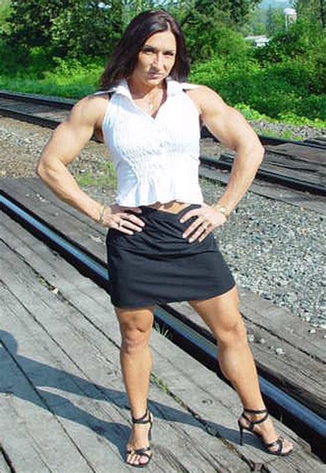 Muscular Women S Dressed Autumn Raby