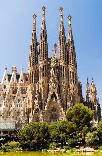Los 12 Monumentos Más Importantes De España