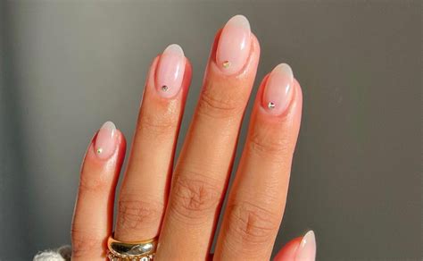 Top 11 Spring Nail Trends Are About To Be Everywhere In 2023 Beauty