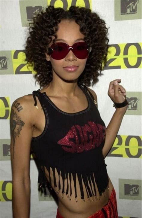 Lisa Left Eye Lopes 10 Greatest Style Moments The Source