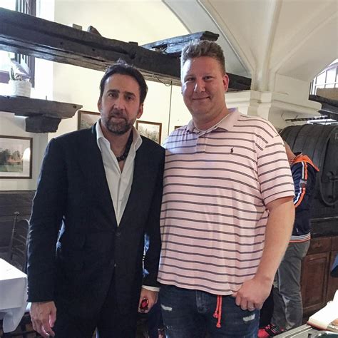 Auch heute treten die jungs von cinema strikes back gegeneinander an, wenn es um das wissen zu filmen, serien und comics geht! Filmfest „Walk of Fame": Selfie-Zeit mit Nicolas Cage