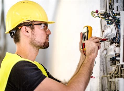 Dont Cut Corners How To Hire A Licensed Electrical Contractor — Made
