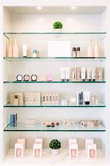 Retail Shelves For Beauty Salon Pictures