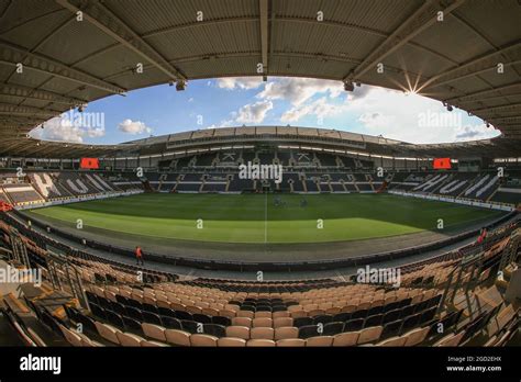 A General View Of The Mkm Stadium Stock Photo Alamy