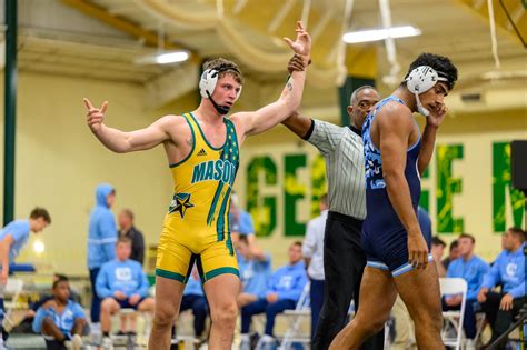 Duvall Selected As Mac Wrestler Of The Week Earning The Patriots A