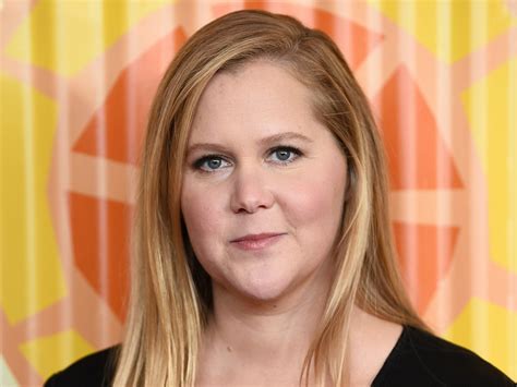 Amy Schumer Says Her Doctor Found Spots Of Endometriosis During