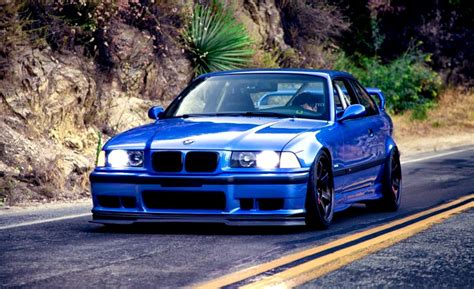 Bmw E36 Wallpapers Top Free Bmw E36 Backgrounds Wallpaperaccess
