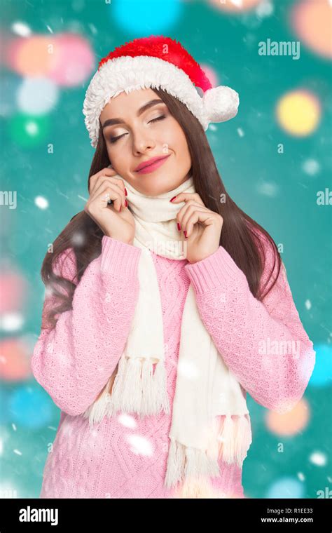 Beautiful Woman Wearing Christmas Hat Hi Res Stock Photography And