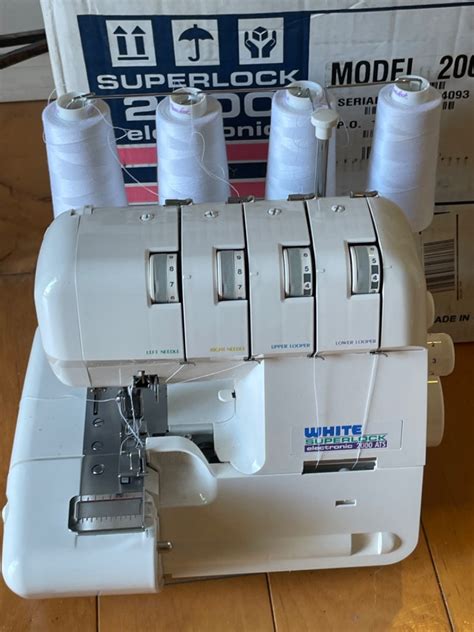 Lot 13 White Superlock Electronic 2000 Ats Serger Machine Sewing