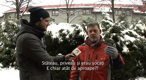 İsrailli gazeteci eldad beck , rainer höss'ün holokost meselelerine katılımının saf oportünizm tarafından motive edildiğini düşündüğünü belirtti. EXCLUSIV! INTERVIU CU RAINER HOESS - YouTube