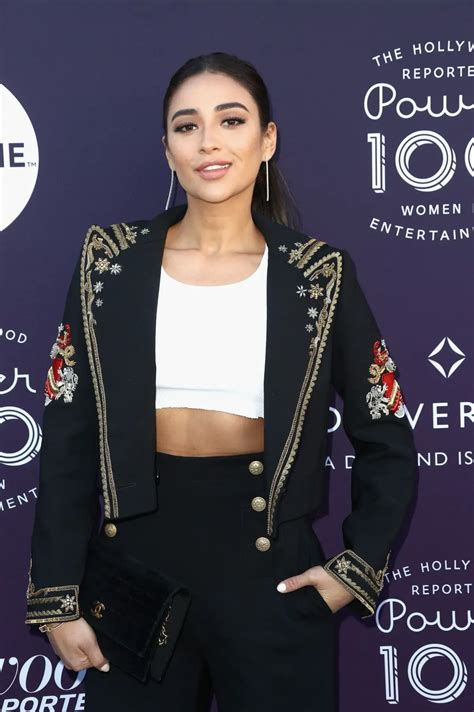 Shay Mitchell At Hollywood Reporters 2017 Women In Entertainment