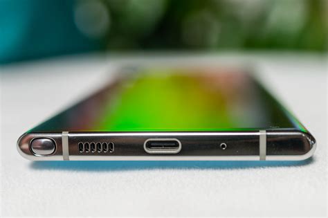 Why Samsungs Galaxy Note 10 And 10 Dont Have Headphone Jacks Mashable