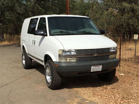 2000 gmc safari minivan, van, campervan. 2003 Chevy Astro Cargo AWD | Chevy van, Astro van, Gmc safari