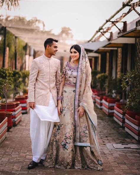 Unique Color Coordinated Pakistani Couples To Take Inspirations From
