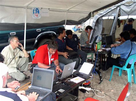 nias earthquake sumatra island — télécoms sans frontières the emergency technology ngo