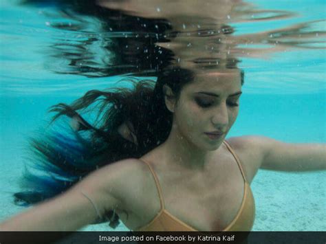 Trending Katrina Kaif On The Beach Is Everything Summer See Pic