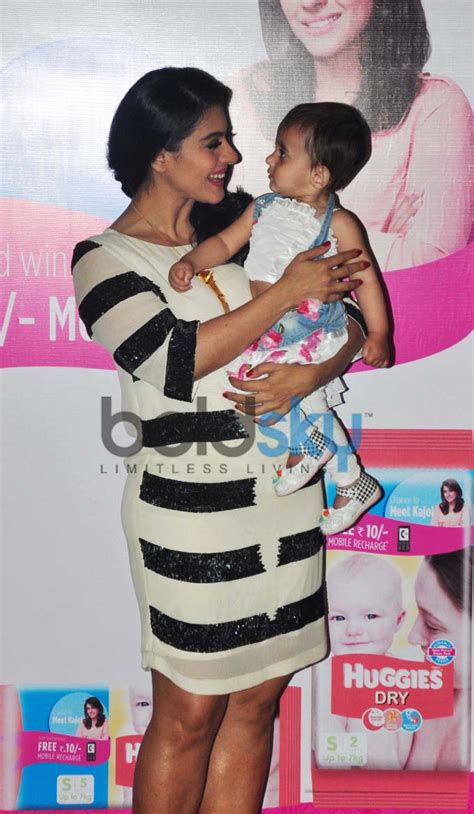 Kajol Launches Huggies Priceless Moments Mobile Campaign In Mumbai Boldsky