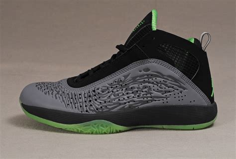 Discount Nike Sneakers And Huge Specials On Jordan 26 Shoes