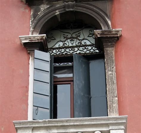 The Venetian Window Collection Awesome Windows I Saw In Venice The