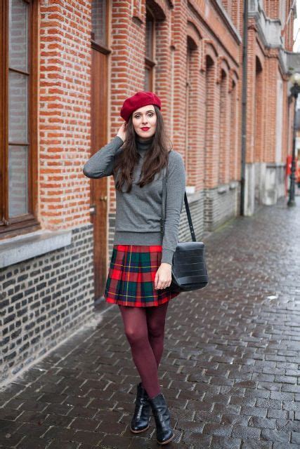 18 Fall Outfits With Red Berets Styleoholic