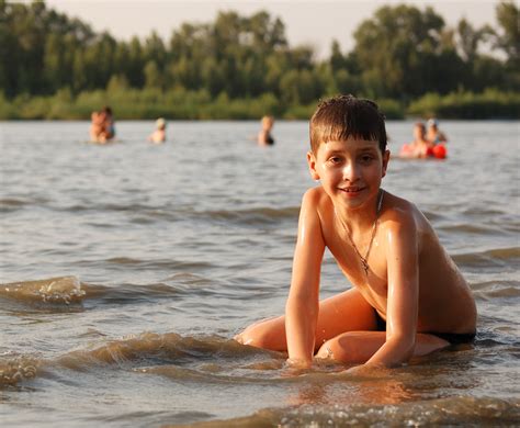Find this pin and more on films by paul simon. Nude boy azov fotoСупер русский инцест - d0lr.oblogcki.ru
