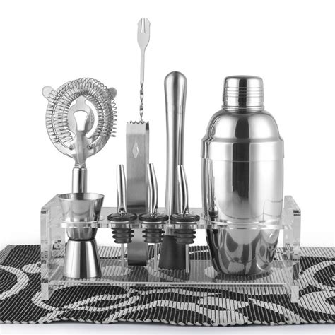 For the discerning bartender, urban bar's barware gifts offer a range of premium bar tools in colour gift boxes. Barware / Gift Set, Cocktail Shaker Set / 10 Pieces ...