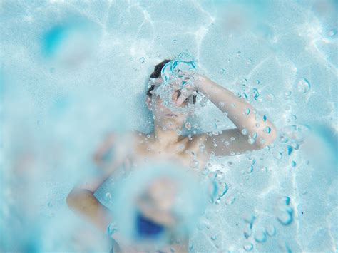 Wallpaper X Px Bubbles Underwater Water Women X