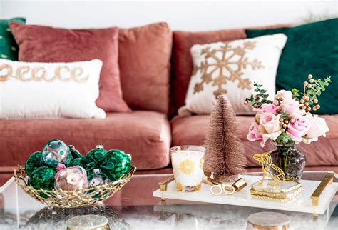 Christmas Decoration 20 Ways To Decorate Your Coffee Table Flawssy