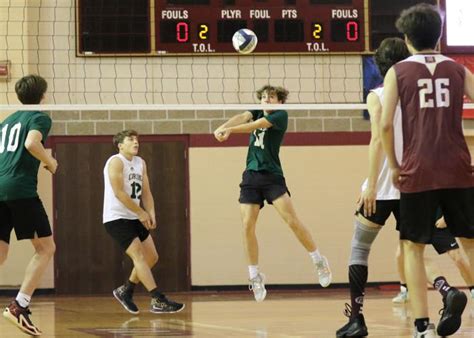 Boys Volleyball La Salles Height Too Much For Chargers In D I Title