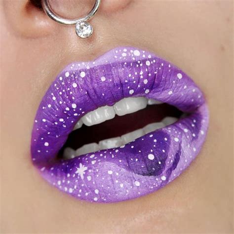 ultra violet lip art pantone 2018 beauty trend