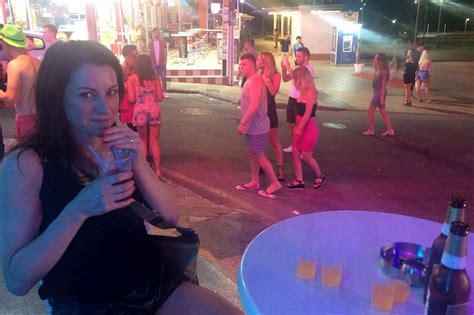 Brits Partying In Magaluf Despite Warnings By Police And Politicians