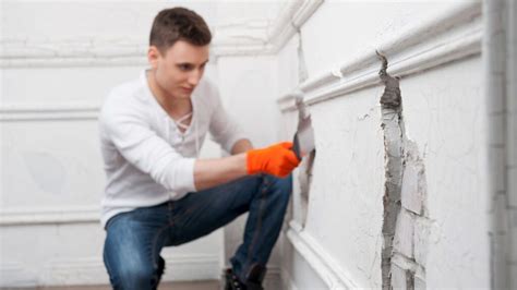 Importance Of Repairing Cracked Walls Residence Style