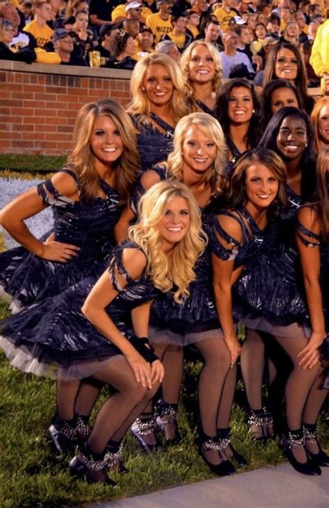 See And Save As Cheerleaders And Dance Teams In Pantyhose Porn Pict Xhamsgesekinfo