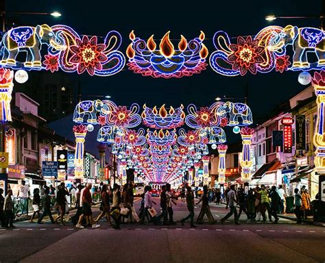 This Is How Singapore Celebrates Diwali Herzindagi