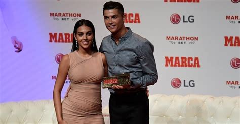 Cristiano Ronaldos Girlfriend Georgina Rodriguez Poses In Swimwear