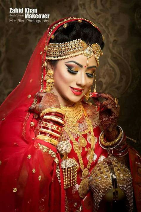 Indian Wedding Bride Indian Wedding Couple Photography Indian Bridal Wear Indian Bridal