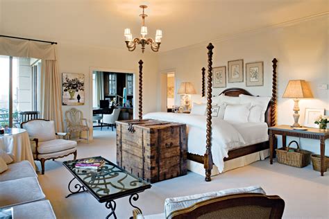 Traditional Master Bedroom Luxe Interiors Design