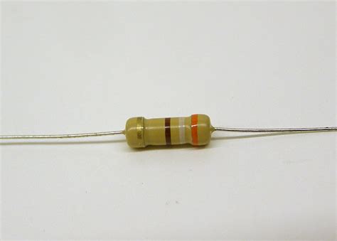 ☑ 10000 Ohm 12 Watt Resistor